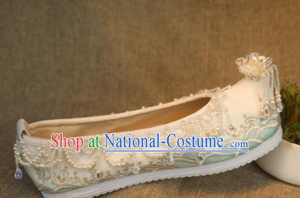 Chinese Traditional Embroidered Shoes Hanfu Beads Tassel Shoes Handmade White Satin Shoes