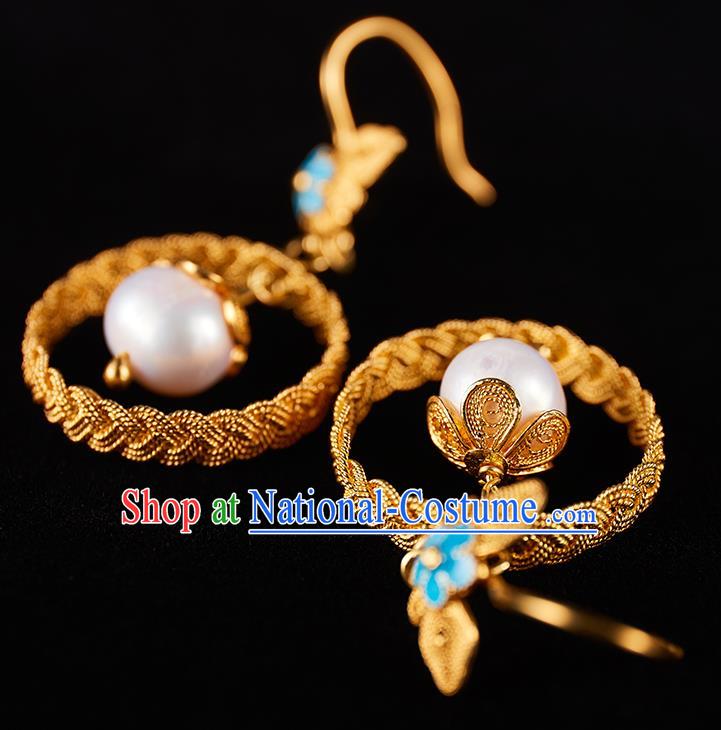 China Traditional Qing Dynasty Golden Ear Jewelry Accessories Ancient Empress Pearl Earrings