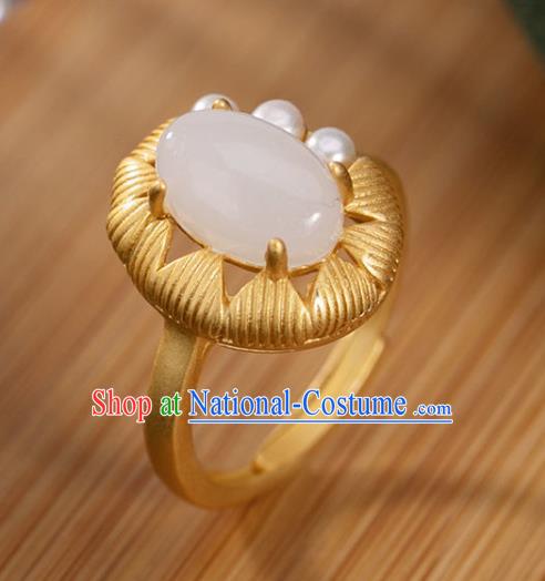 Chinese Classical White Chalcedony Circlet Handmade Jewelry Accessories National Pearls Golden Ring