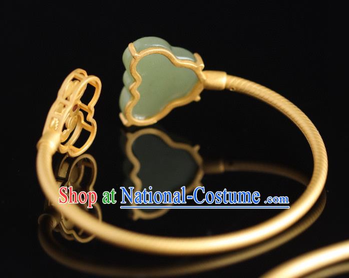 China Handmade Golden Bracelet Accessories Traditional National Jade Cloud Bangle Jewelry