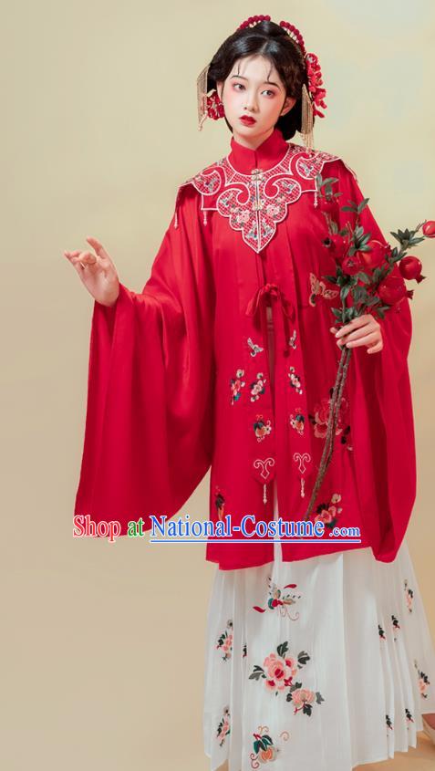 China Traditional Ming Dynasty Historical Costumes Ancient Noble Woman Embroidered Hanfu Clothing