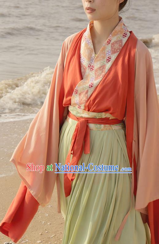 Traditional China Jin Dynasty Palace Lady Hanfu Dress Clothing Ancient Young Beauty Historical Costume