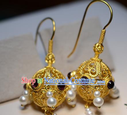 Chinese Ancient Court Golden Lantern Ear Jewelry Traditional Tang Dynasty Garnet Earrings Accessories