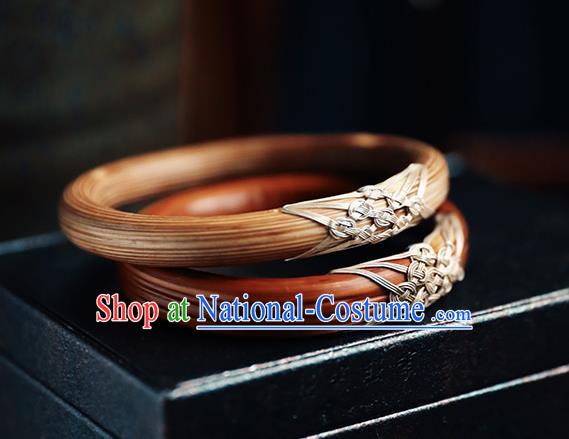 China Traditional Wood Bracelet Accessories Smilax Wristlet Classical Bangle Jewelry