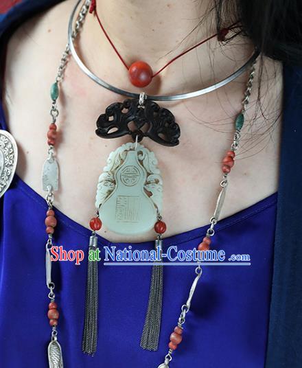 Chinese National Silver Necklace Handmade Ethnic Jade Carving Gourd Necklet Accessories Classical Jewelry