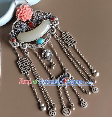 Chinese Handmade National Silver Tassel Breastpin Pendant Cheongsam Jewelry Accessories Classical Jade Brooch