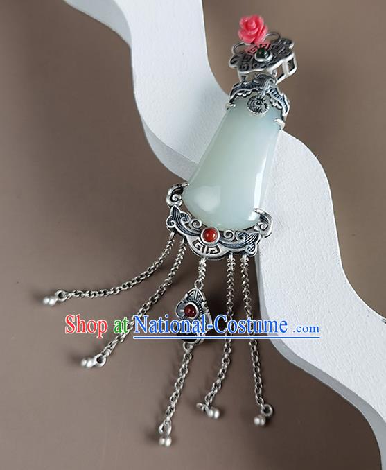 Chinese Classical Jade Brooch Handmade National Silver Tassel Breastpin Pendant Cheongsam Jewelry Accessories