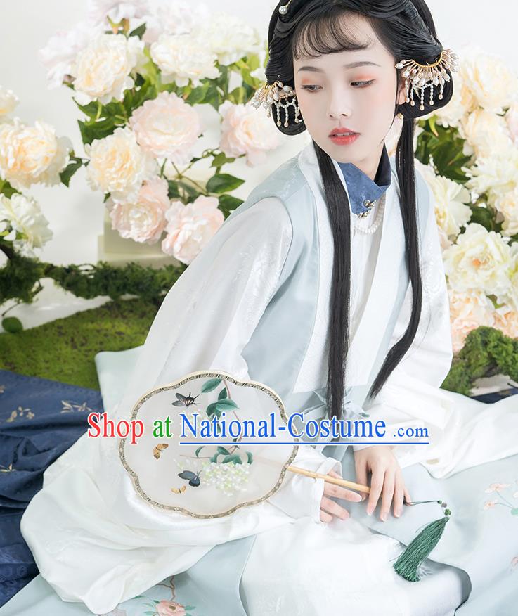 China Traditional Ming Dynasty Noble Princess Historical Clothing Ancient Patrician Female Embroidered Hanfu Dress