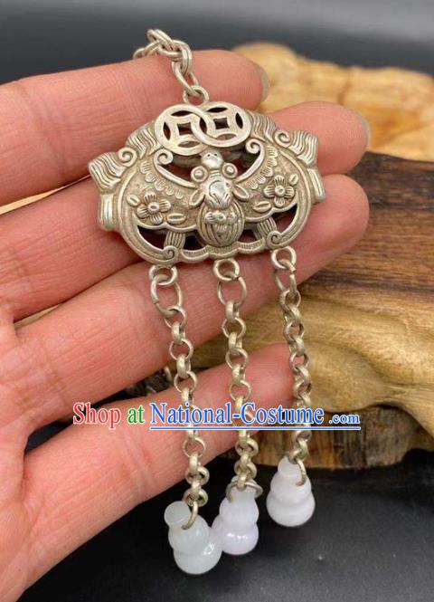 Chinese Handmade National Silver Carving Bat Pendant Jewelry Classical Ethnic Accessories Jade Gourd Tassel Brooch