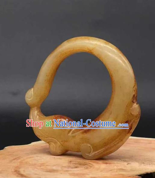 China Traditional Jade Pendant Handmade Carving Dragon Hand Piece