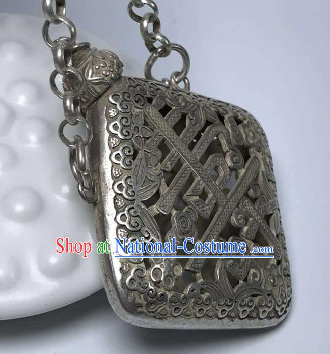 Chinese Handmade Carving Cupronickel Sachet Pendant Traditional Waist Accessories