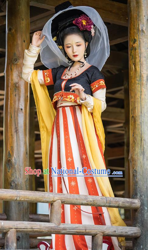 China Traditional Tang Dynasty Royal Princess Gao Yang Historical Clothing Ancient Palace Infanta Embroidered Hanfu Dress