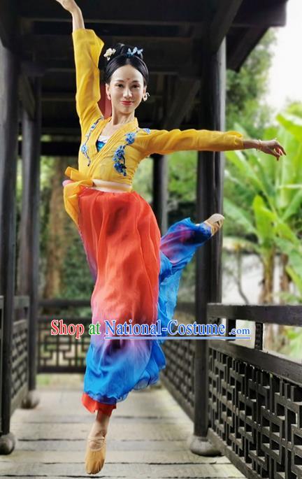 Traditional China Classical Dance Stage Show Costumes Fan Dance Clothing Opening Dance Outfits