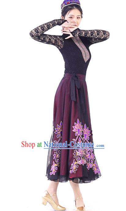 China Traditional Xinjiang Nationality Dance Clothing Uyghur Ethnic Women Black Lace Blouse and Purple Skirt Outfits and Hat