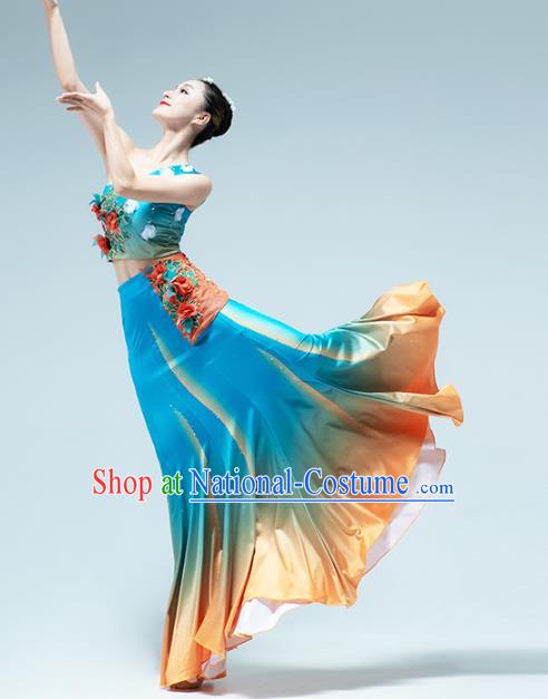 China Dai Nationality Folk Dance Blue Dress Traditional Yunnan Ethnic Peacock Dance Stage Performance Clothing