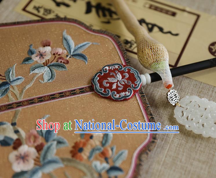 China Traditional Wedding Embroidered Palace Fan Handmade Fans Hanfu Silk Fan