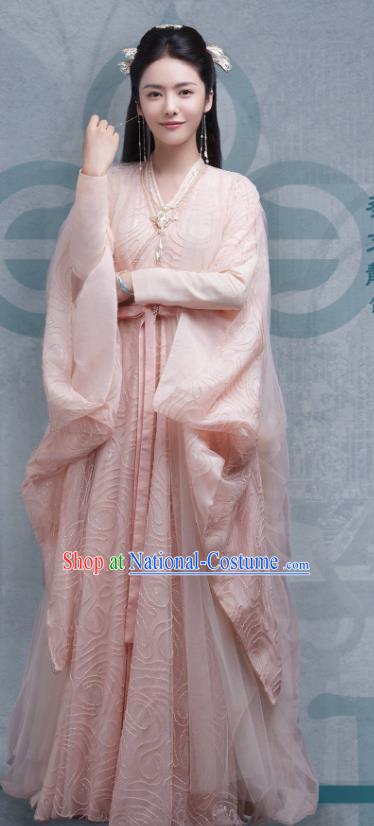 China Romance Drama The Blessed Girl Yin Zhuang Costumes Traditional Clothing Ancient Swordswoman Garment and Headpiece