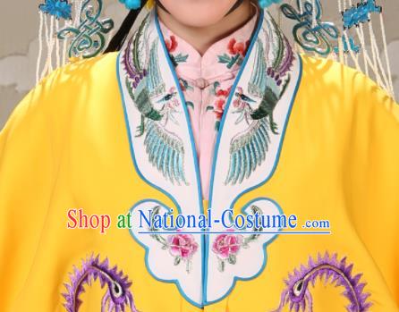 China Traditional Opera Empress Clothing Beijing Opera Diva Yellow Cape Costume Peking Opera Hua Tan Garment