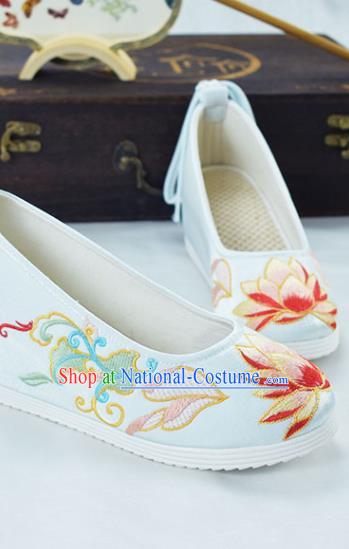 China Traditional New Year Shoes Light Blue Cloth Shoes National Embroidered Lotus Shoes