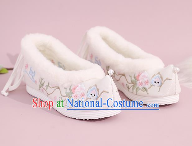 China Embroidered Peach Flowers Shoes National Winter Shoes Traditional Hanfu Princess Shoes White Cloth Shoes