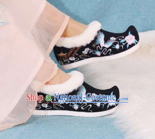 China Embroidered Crane Shoes National Winter Shoes Traditional Black Cloth Shoes