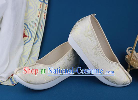 China Traditional Ming Dynasty Beige Brocade Shoes Ancient Princess Shoes