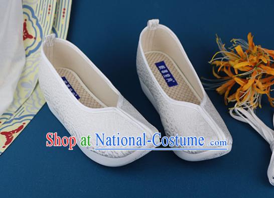 China Ancient Princess Shoes Traditional Ming Dynasty White Brocade Shoes