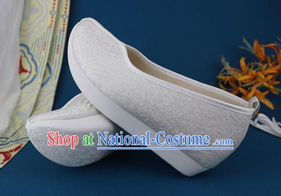 China Ancient Princess Shoes Traditional Ming Dynasty White Brocade Shoes