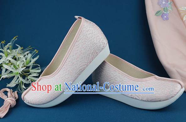 China Classical Dance Shoes Ancient Princess Shoes Traditional Ming Dynasty Pink Brocade Shoes