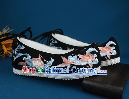 China Handmade Traditional Shoes National Winter Shoes Embroidered Fishes Black Cloth Shoes