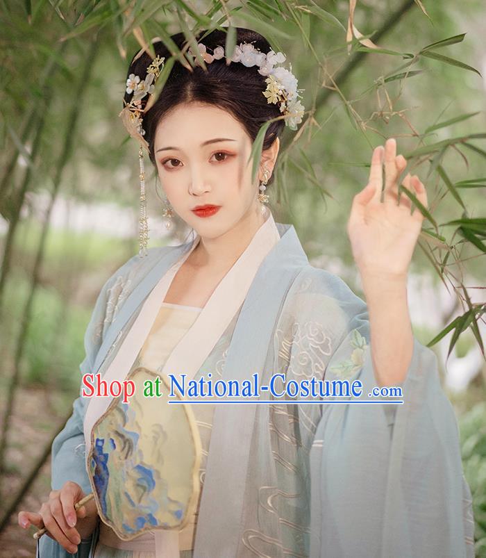 China Traditional Embroidered Hanfu Clothing Ancient Jin Dynasty Princess Costumes