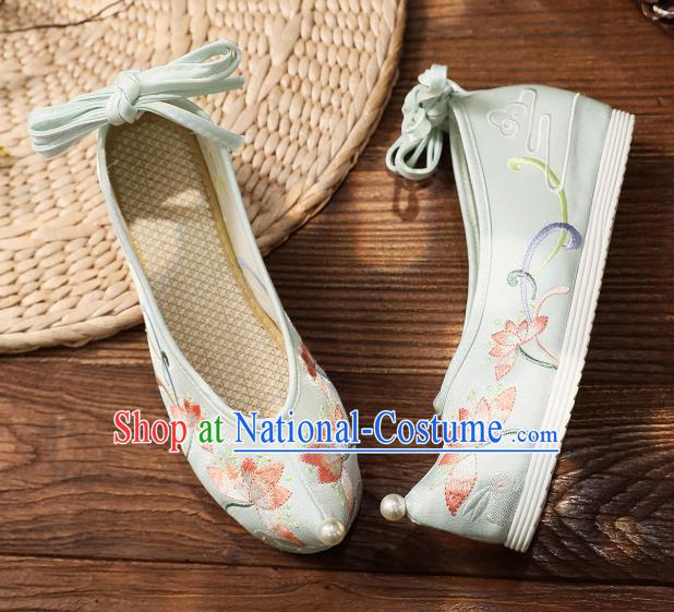 China National Shoes Traditional Light Blue Cloth Shoes Embroidered Shoes Handmade Hanfu Shoes