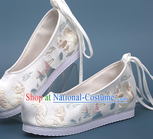 China Handmade National White Satin Shoes Embroidered Shoes Hanfu Bow Shoes Traditional Shoes