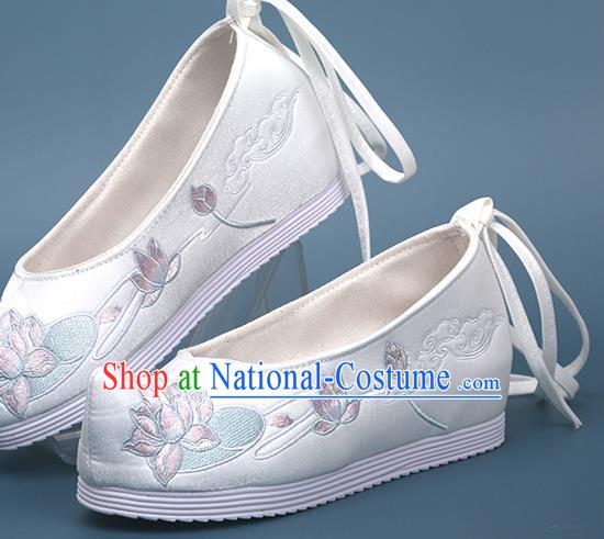 China Traditional Shoes Handmade National White Satin Shoes Embroidered Lotus Shoes Hanfu Bow Shoes