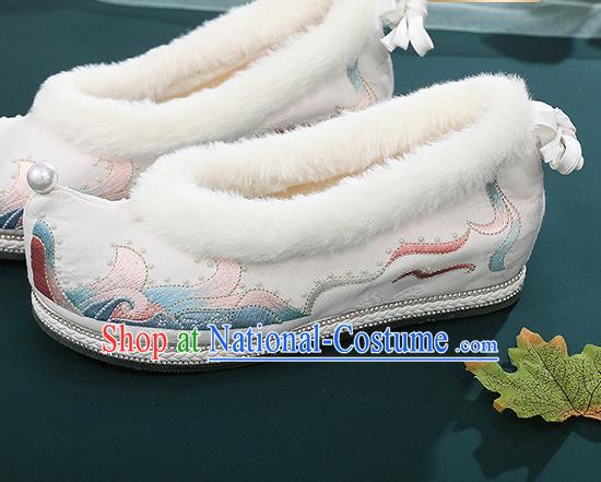 China Embroidered Shoes Hanfu Bow Shoes Traditional Winter Shoes Handmade National White Cloth Shoes