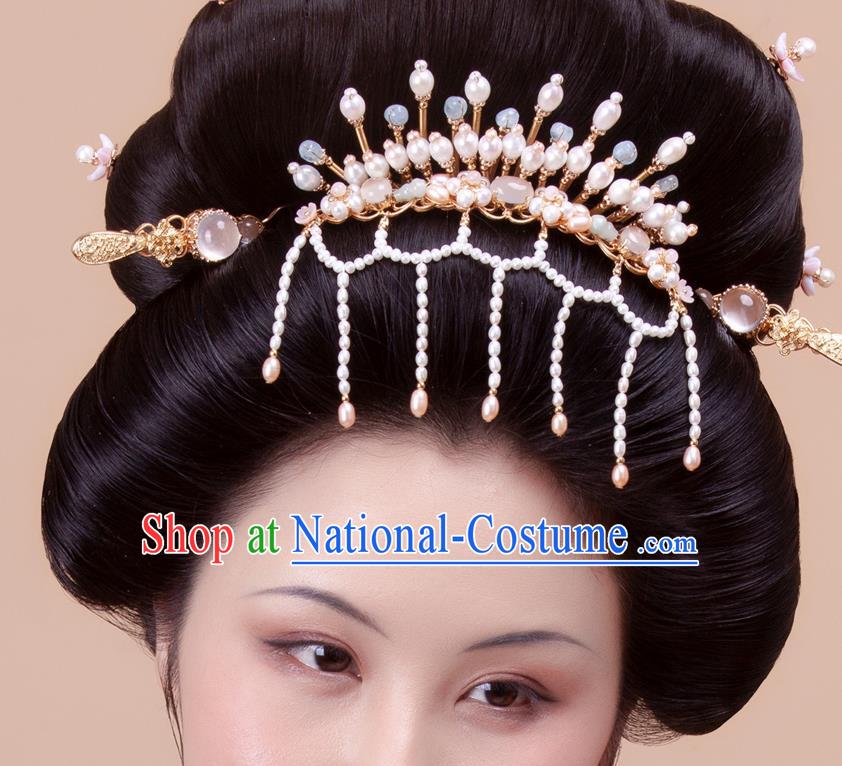 Chinese Handmade Golden Hairpin Traditional Tang Dynasty Empress Pearls Tassel Hair Comb