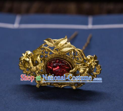 Chinese Handmade Golden Hairpin Traditional Ming Dynasty Princess Ruby Hair Stick