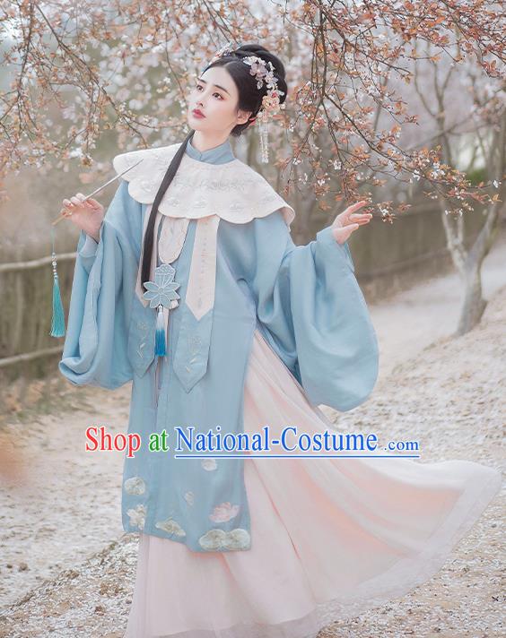 China Ancient Ming Dynasty Court Beauty Hanfu Dress Clothing Complete Set