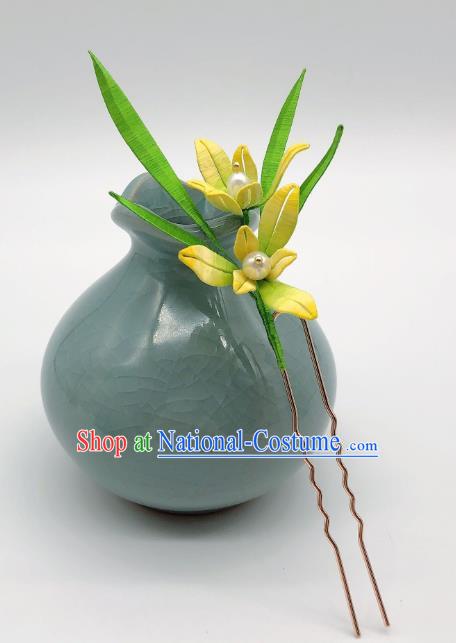 Chinese Traditional Song Dynasty Princess Hair Stick Handmade Silk Orchids Hairpin