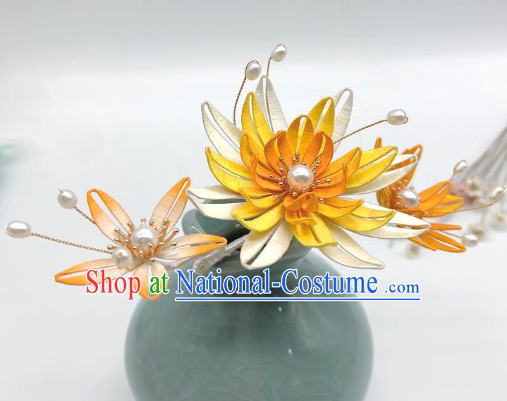 Chinese Handmade Yellow Silk Epiphyllum Hairpin Traditional Ming Dynasty Palace Lady Hair Stick