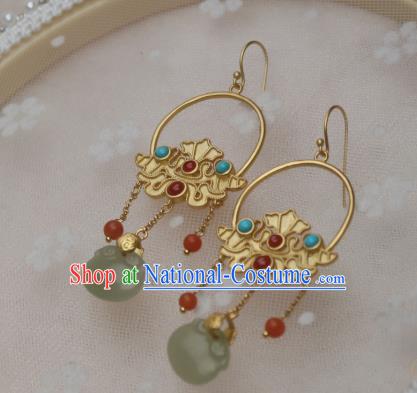 China Traditional Cheongsam Golden Earrings Ancient Princess Jade Agate Ear Jewelry