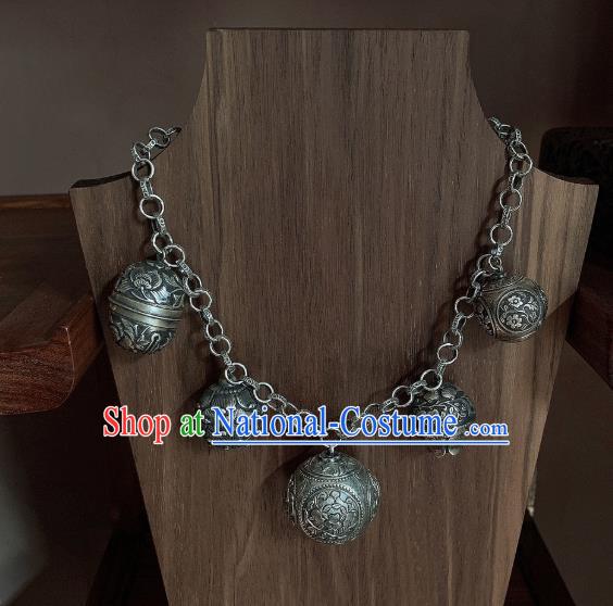 Handmade Chinese National Necklace Ethnic Silver Necklet Accessories