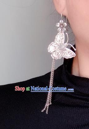 China Traditional Cheongsam Long Tassel Ear Accessories National Silver Carving Butterfly Earrings