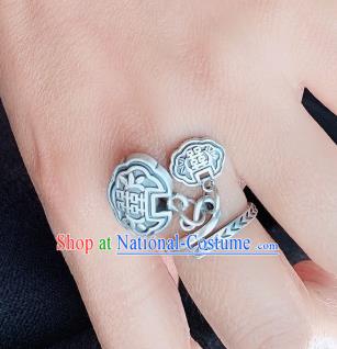 Chinese Handmade Ethnic Silver Carving Lock Ring National Wedding Circlet Jewelry