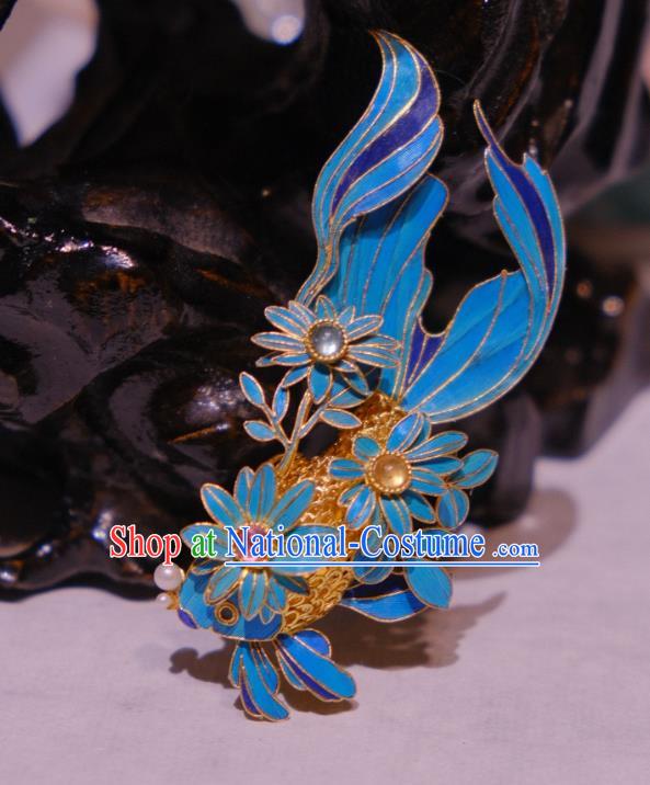 China Traditional Cheongsam Gems Breastpin Jewelry Handmade Filigree Goldfish Brooch Accessories