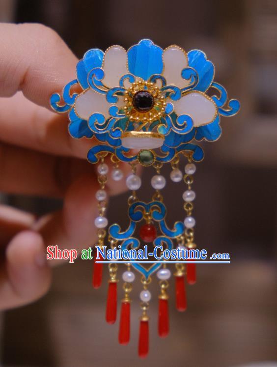 China Traditional Cheongsam Agate Tassel Breastpin Jewelry Handmade Jade Brooch Accessories