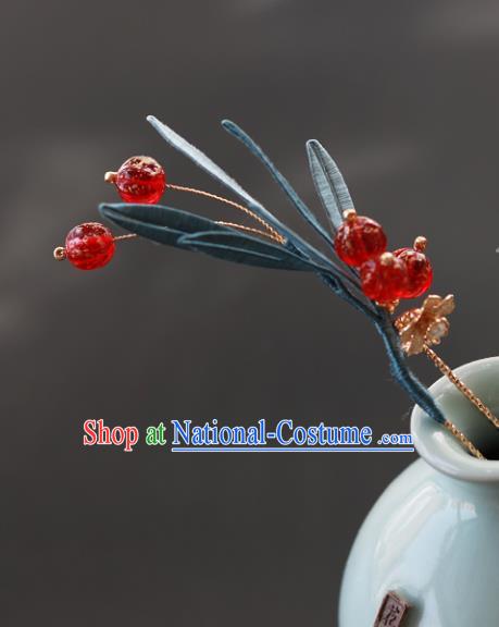 China Traditional Song Dynasty Young Lady Hairpin Classical Red Berry Hair Stick