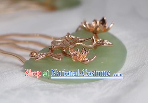 China Traditional Ming Dynasty Princess Jade Hairpin Classical Golden Hair Comb