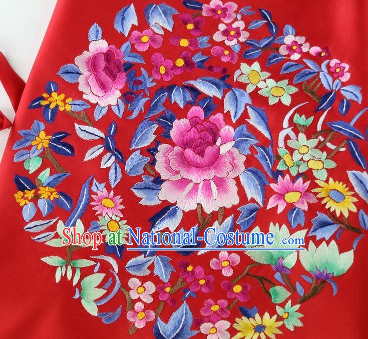 China Handmade Embroidered Peony Red Silk Bellyband Traditional Stomachers Wedding Cloth