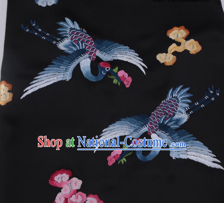 China Traditional Cheongsam Stomachers Undergarment Handmade Embroidered Cranes Black Silk Bellyband